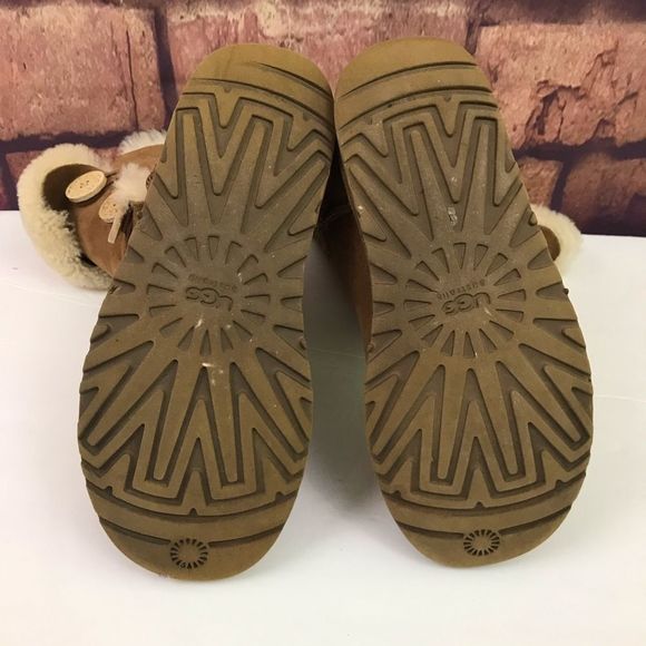 UGG® Bailey Suede Button Triplet II Boots - Picture 8 of 8